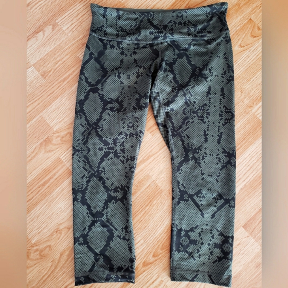 Lululemon snake print leggings